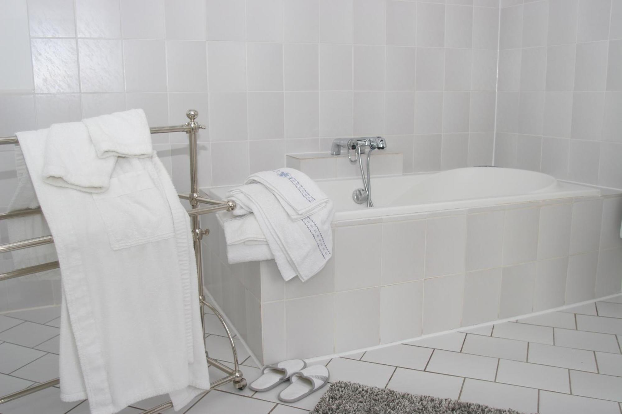 Gaestehaus Wahnenmuehle Erkrath Ngoại thất bức ảnh